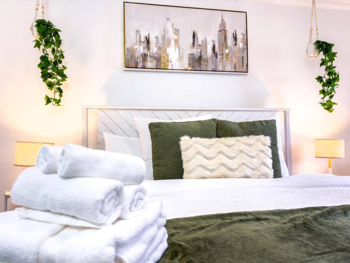 1K Bed Studio Apt With Shared Pool 02 Clearwater Ngoại thất bức ảnh