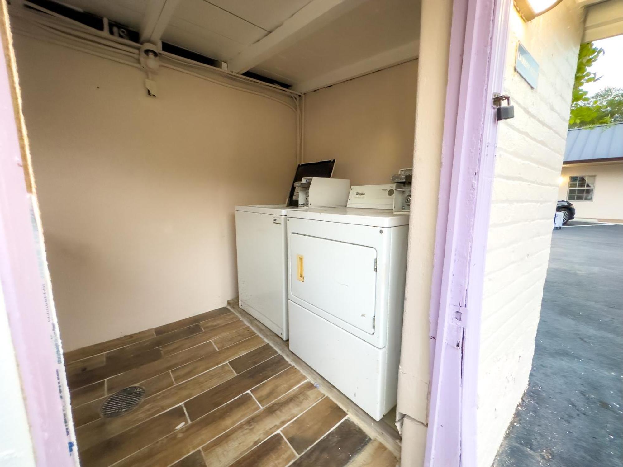 1K Bed Studio Apt With Shared Pool 02 Clearwater Ngoại thất bức ảnh